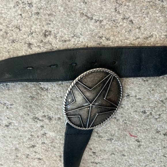 Women’s M Y2K Big Star belt- absolutely the most Y2K- Big Star was HUGE! GUC - Picture 13 of 13